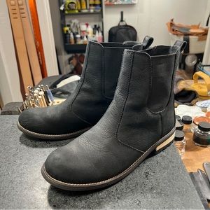 Kodiak Alma Chelsea Boots Women’s 9.5